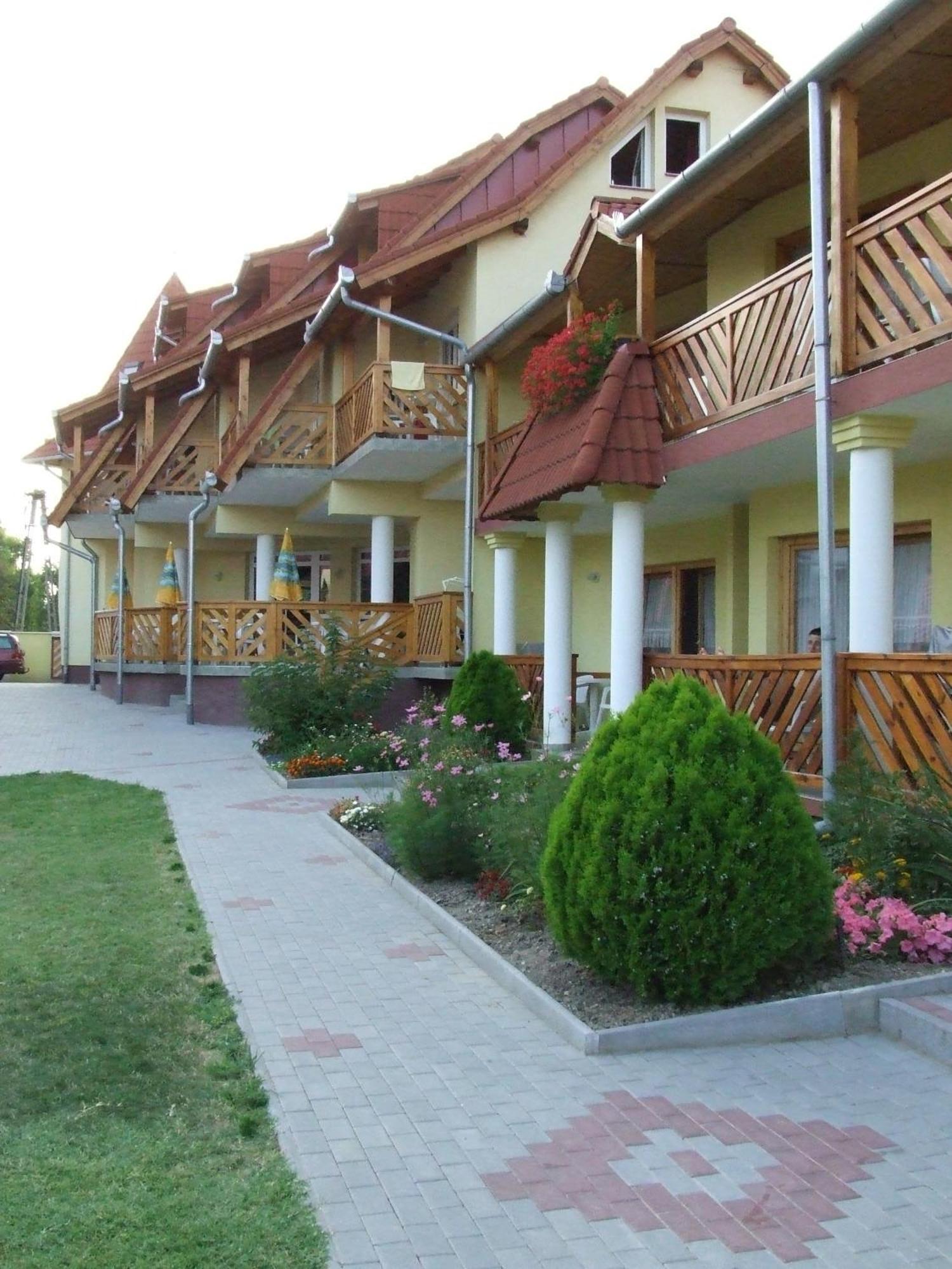 Erika Pension Keszthely Exterior foto