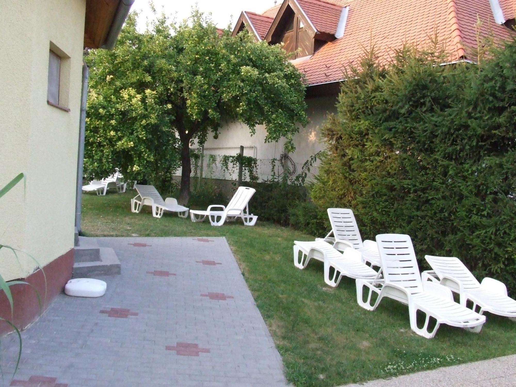 Erika Pension Keszthely Exterior foto